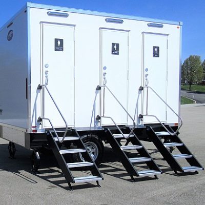 3-room-restroom