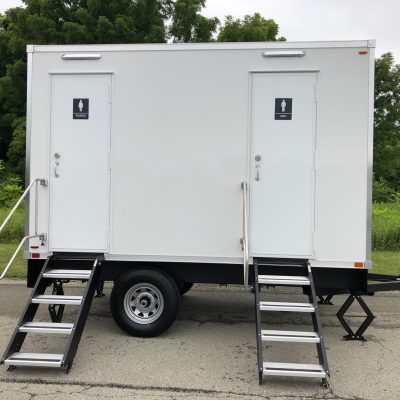 4-room-restroom